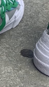 Sacai Nike Blazer low green on my feet....