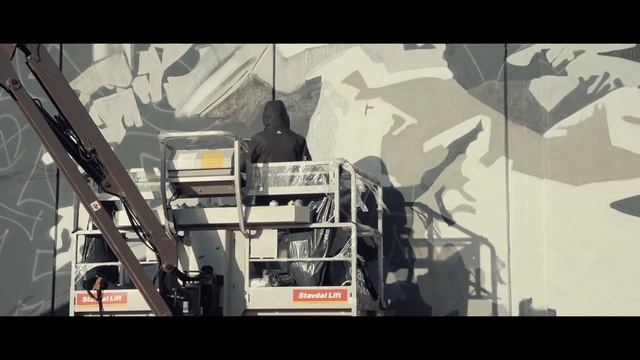 A beautiful pile of trash & connections – JDL's AR-mural for ARTSCAPE FORM