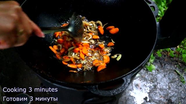 Знаменитая закуска, которая сводит с ума весь мир! Никакой духовки, свиная рулька в казане!