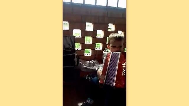 Ребёнок учится тому, что видит у себя в дому.