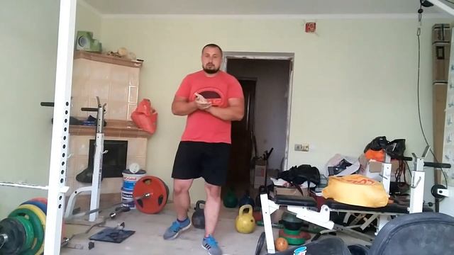 Парний жим гирь на попа 32кг+32кг на14раз/ketllbells 32kg+32kg bottom up press on14 reps
