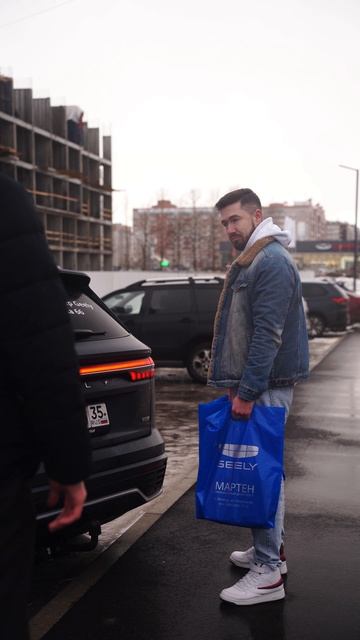 А в чем ваша суперсила?
Левитация? Телекинез?
Наша суперсила – находить идеальные автомобили.