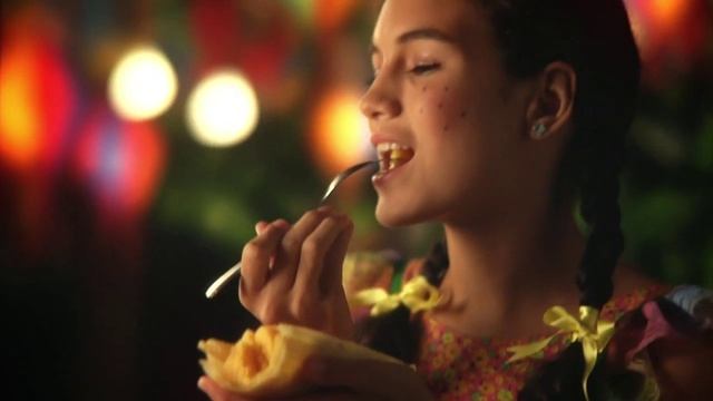 Menina no São João - DER Pernambuco