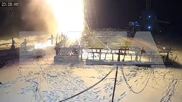 Взрыва на нефтяном месторождении в Тюменской области