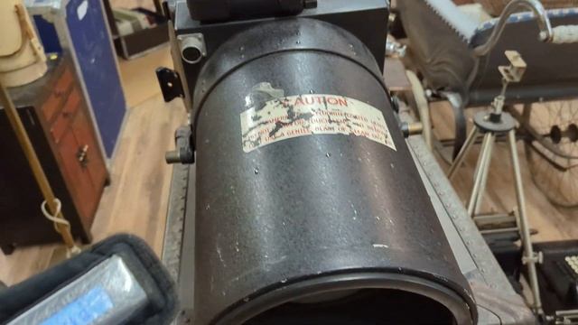 I found a Radioactive ☢️ American World War II Military Reconnaissance Camera at an antique shop 😱