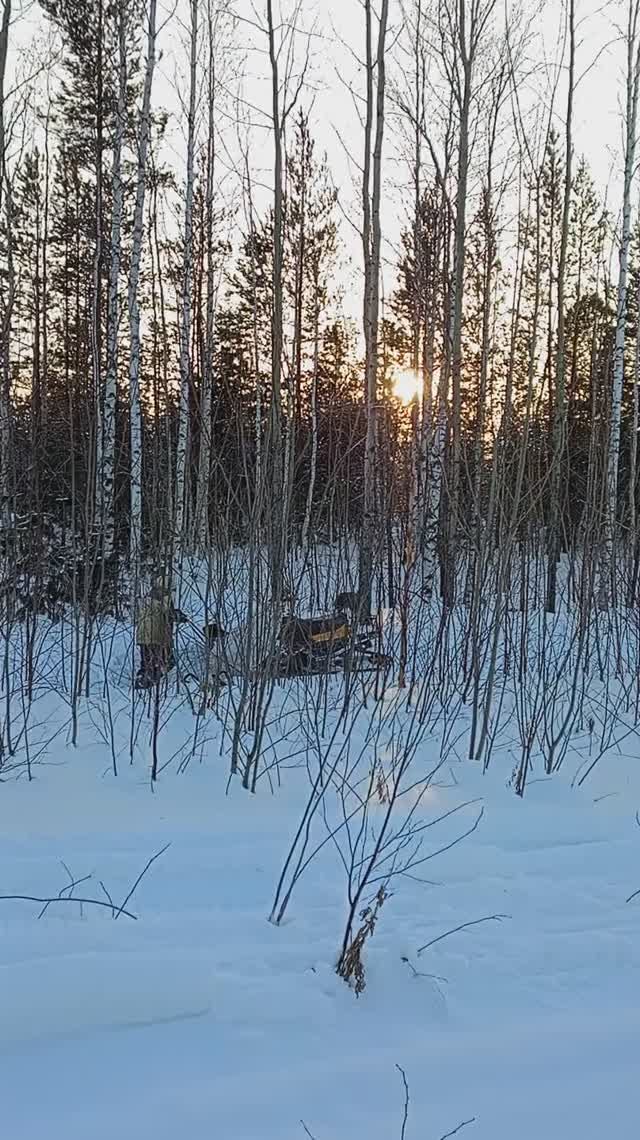 ЗАСАДИЛ СНЕГОХОД! 🤦♂️