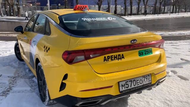 Марка: Киа К5
Год: 2021
Объем двигателя: 2л