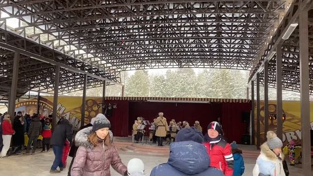 Предпраздничное гуляние. Снегири. Рождествено.