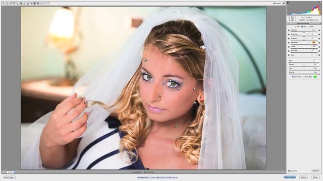 Photoshop CS5: foto matrimonio post produzione in Camera Raw. Luminosità del bianco e beauty