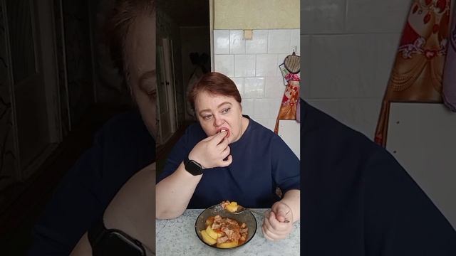 раскрутила третий канал 🤩