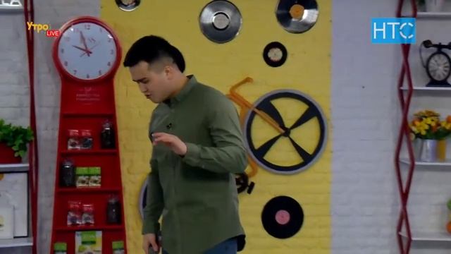 Айбек Бакытбеков «Кочкорум алтын бешигим» / УтроLive / НТС