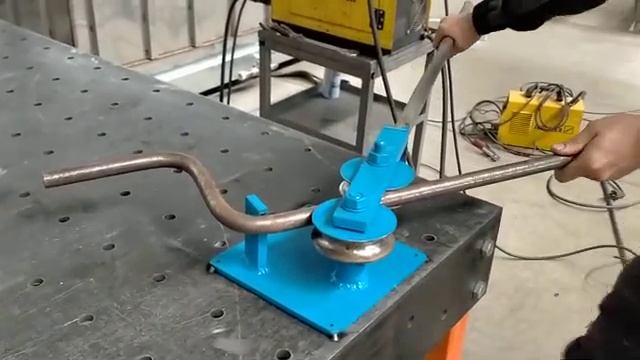 Трубогиб тр-22