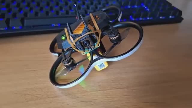 Перезалив с YouTube - Raspberry Pi FPV дрон - The Lahn Cinewhoop