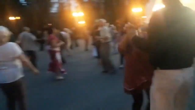 Заблудилась осень средь берез да сосен!!!💃🌹Танцы в парке Горького!!!💃🌹Харьков 2021