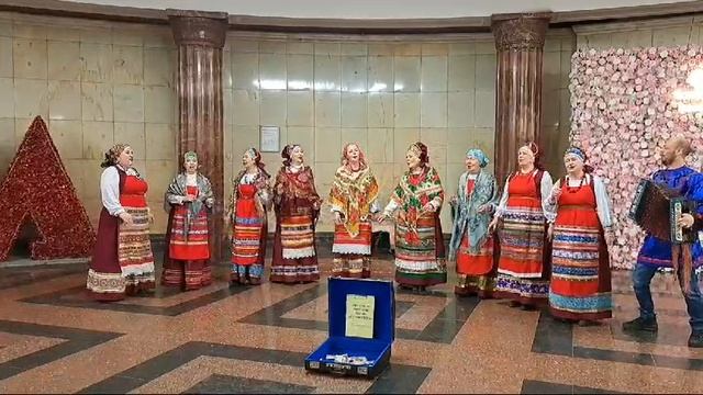 Во бору черника
Ансамбль русской песни Сударушка из Балашихи