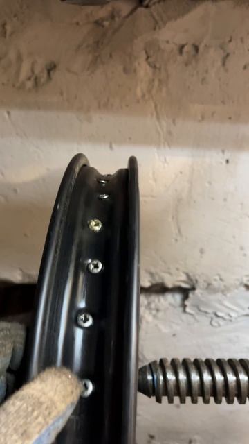 Правка диска мопеда