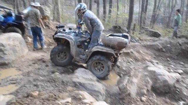 Honda Rincon VS Yamaha Grizzly 700 at the Bottom of Trail 3 at Windrock