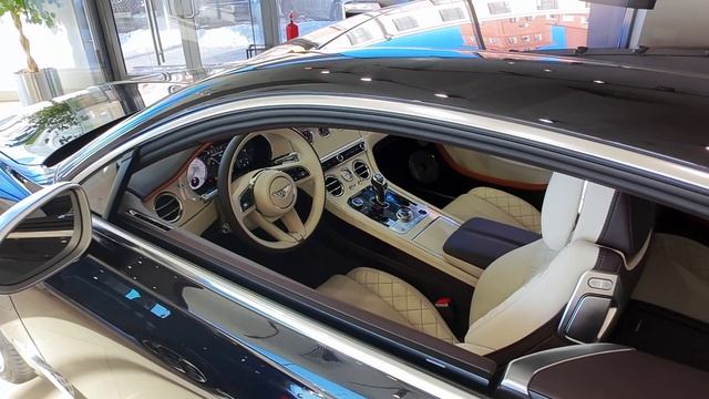 Купить Bentley Continental GT Mulliner Цвет: Onyx