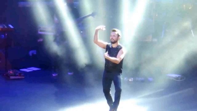 Tarkan dance Kuzu Kuzu  -  Harbiye 28 de Agosto 2015