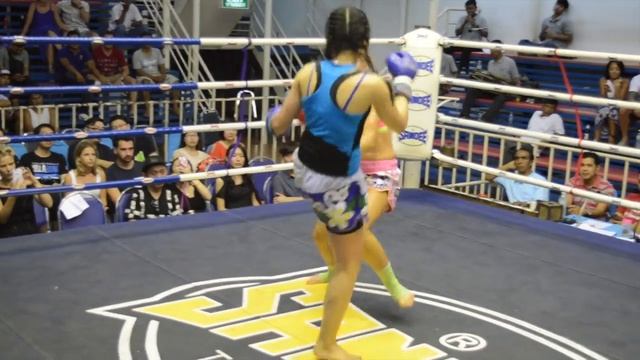 Katya PhuketTopTeam Russia vs Sansane Thailand Female Muay Thai fight 15 Jan 2016