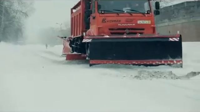 Поворотный отвал (городской)