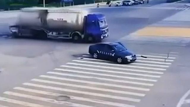 отомстил 🤣🤣