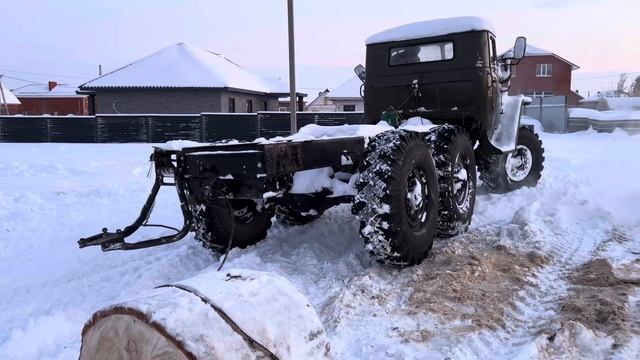 Ему не СТРАШНЫ МОРОЗЫ .Русский УРАЛ 6х6.