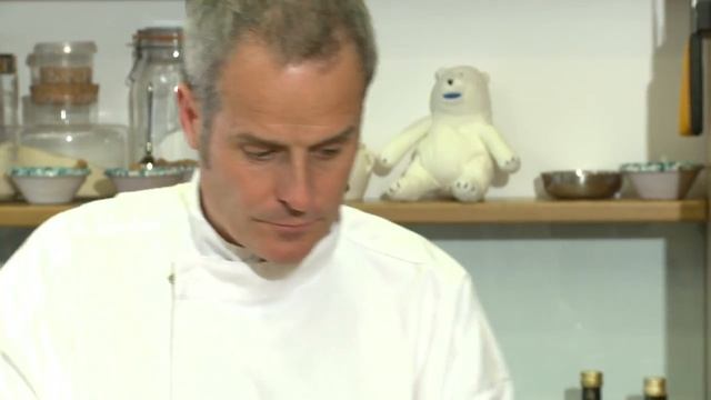 Phil Vickery cooks Birds Eye Potato Waffle and Omega-3 Fish Finger Bake