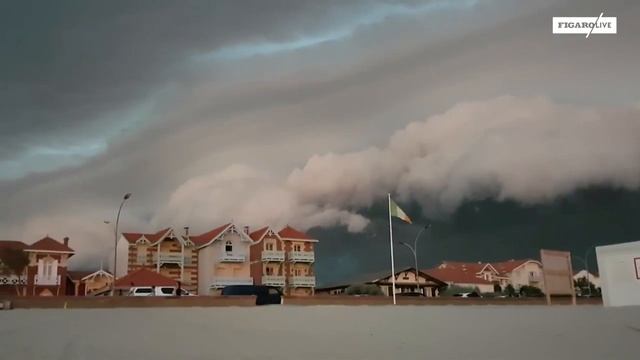 Orage SPECTACULAIRE dans le Sud de la France