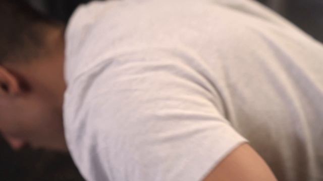 Най-добрите упражнения за гърди със Зарко Раев l @ZarkoRaev l GymBeam