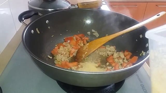 Pasta in Red sauce | Pasta in Tomato Sauce - Pinoy style #cookwithme