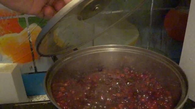 1080p_Кипит_клюква