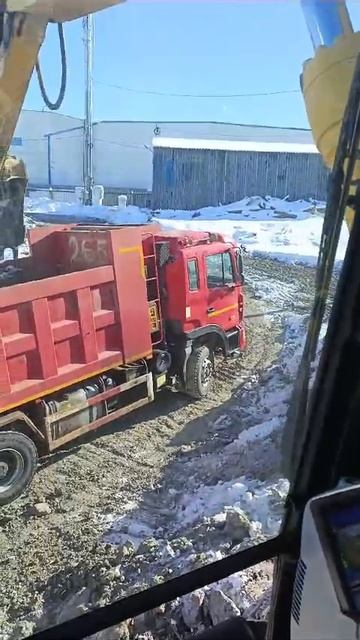 экскаватор