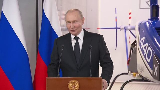 Путин вручил коллективу научно-производственного предприятия «Радар ммс» орден Александра Невского.