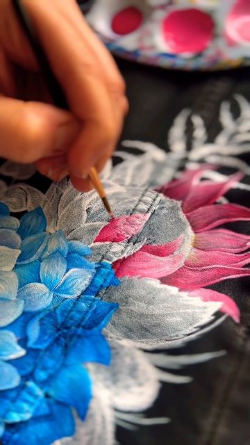 #weddingideas #paintedleatherjacket #wedding #customclothing #weddingtips