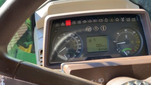 Köp Traktor John Deere 6420 4WD med lastare, frontlyft och skopa på Klaravik