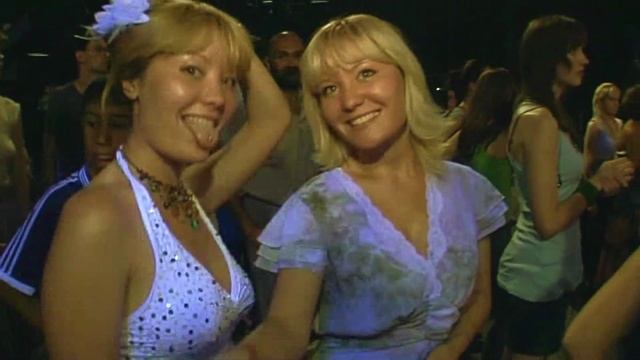 Танцуй РОССИЯ! Шуточное исполнение на съемках клипа Глюк’oZа .