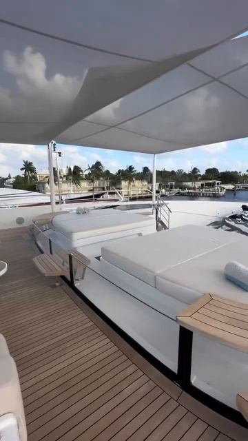 165 Mangusta Oceano MY MAVERICK.