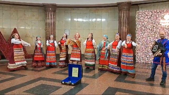 В роще пел соловушка
Ансамбль русской песни Сударушка из Балашихи