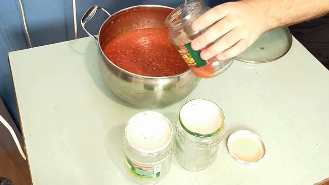 1080p_Супер_вкусный_рецепт_аджики_с_чесноком_и_красным_перцем_вкусно_т