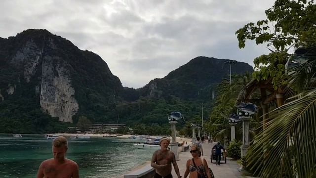 Ko Phi Phi Thailand Ton Sai Beach