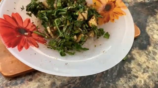 Марокканский вариант, запеченный в духовке цыпленок с картофелем