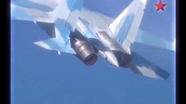 Сухой Су-27
Истребитель