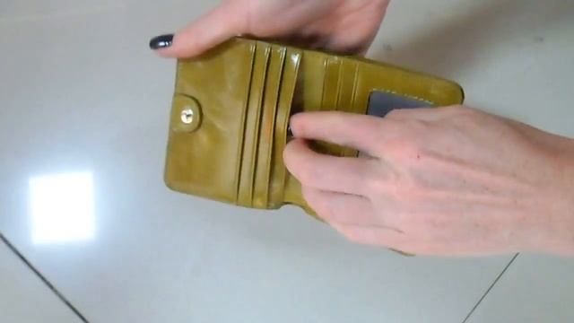 Кожаные сумки, клатчи и кошельки.