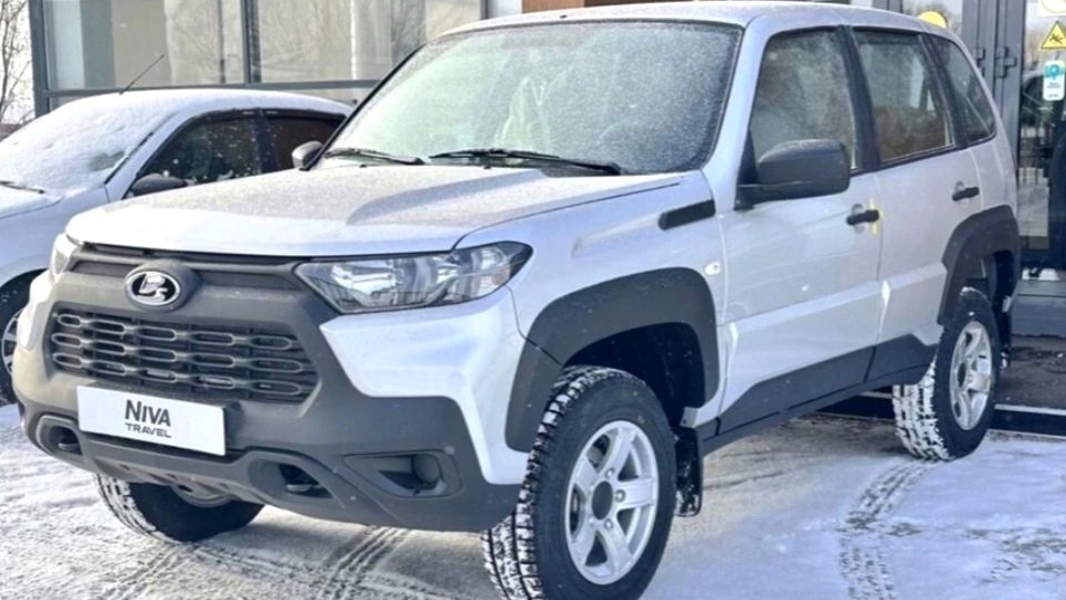 Редкий экземпляр Lada Niva Travel 2025 вышел в продажу: чем смог удивить АвтоВАЗ