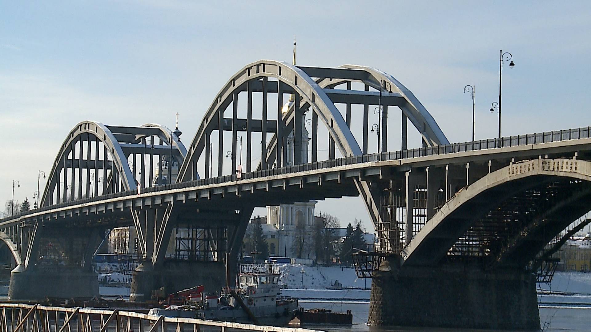 (Рыбинск-40) ВОЛЖСКИЙ МОСТ ЗАСВЕТИТСЯ
