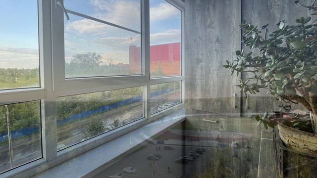 Продается просторная трехкомнатная квартира с современным ремонтом по адресу:  г. Кстово, бульвар Не