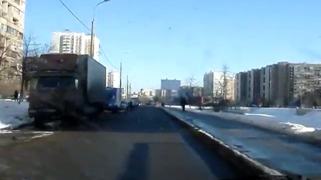 Новочеркасский бул , д  31 напротив 4375А