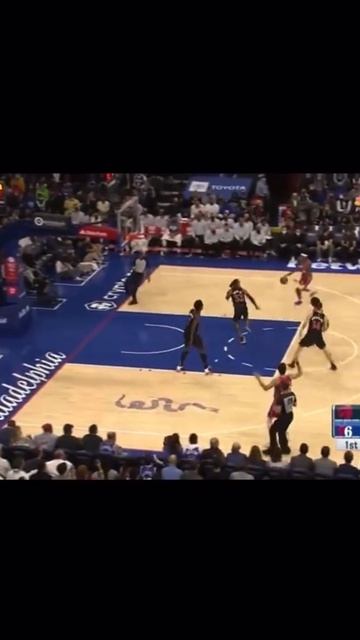 Euro step with the strong finish🥶🔥