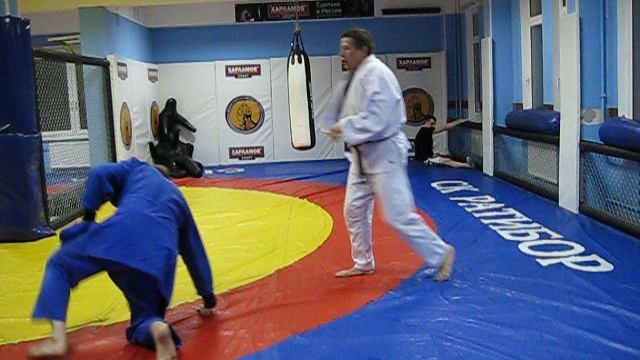 2016 год. Легкое набрасывание и набрасывание встающему.